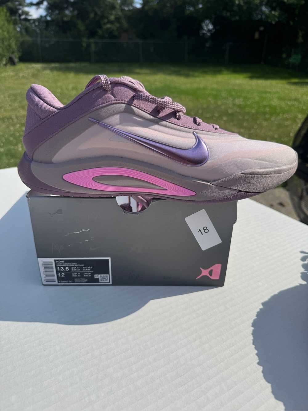 Nike A’one Men’s 12. New. Damaged box.